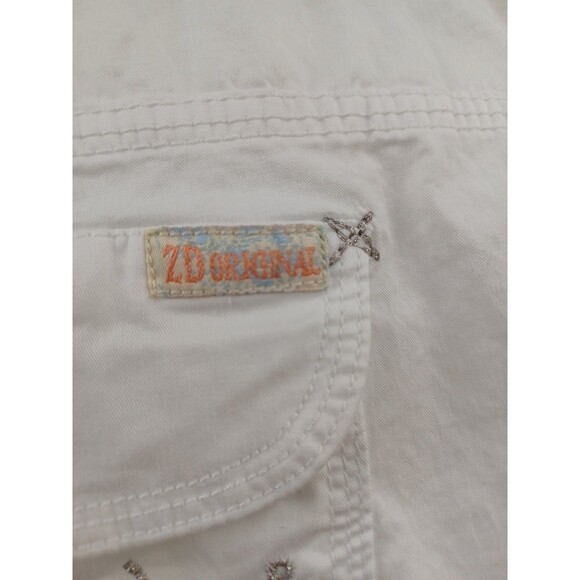 Zana DI Jeans Womens Capri White Silver Embroidery Sz 24 - Picture 6 of 9